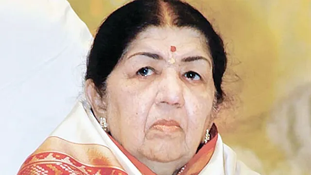 ବିଶିଷ୍ଟ କଣ୍ଠଶିଳ୍ପୀ କିମ୍ବଦନ୍ତୀ ଗାୟିକା ଲତା ମଙ୍ଗେସ୍‌କର ଅସୁସ୍ଥ, ହସ୍ପିଟାଲ୍‌ରେ ଭର୍ତ୍ତି