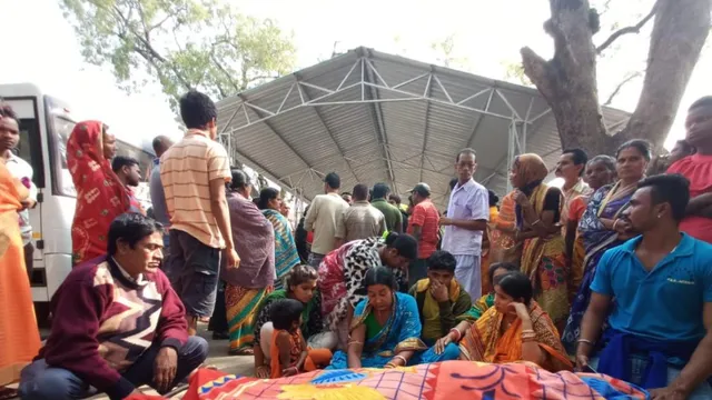 ଚିକିତ୍ସାରେ ଅବହେଳାରୁ ରୋଗୀ ମୃତ୍ୟୁ ଅଭିଯୋଗ: ପିଏମ୍‌ଆର୍‌ ଗେଟ୍‌ ସାମ୍ନାରେ ଶବ ରଖି ଧାରଣା