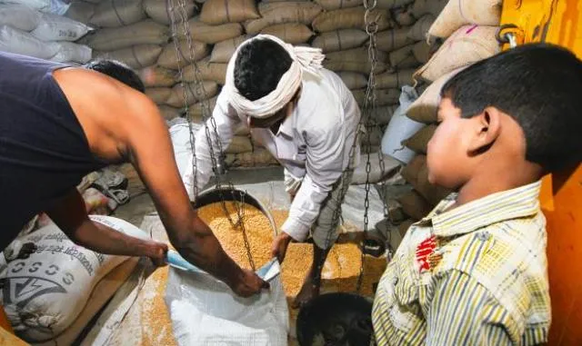 ରାଜ୍ୟ ଖାଦ୍ୟ ସୁରକ୍ଷା ଯୋଜନାରେ ସାମିଲ ହେଲେ ଆଉ ୫ ଲକ୍ଷ ହିତାଧିକାରୀ