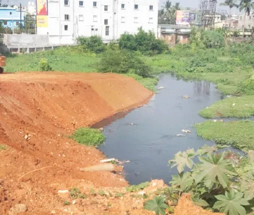 ଗ୍ୟାରେଜ୍‍ ଛକଠାରେ ପୋତି ଦେଲେ ପ୍ରାକୃତିକ ନାଳ: ଏକାମ୍ର ଜନ ଜାଗରଣ ମଞ୍ଚର ଆନ୍ଦୋଳନ ପାଇଁ ଚେତାବନୀ