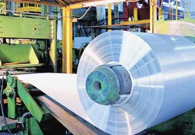 ଉତ୍କଳ ଆଲୁମିନା ସମ୍ମୁଖରେ ଧାରଣା ଦେଲେ ପ୍ରଭାବିତ ଡିମୁଣ୍ଡି ଗ୍ରାମବାସୀ