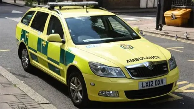 ଆମ୍ବୁଲାନ୍ସରେ ଅଭାବନୀୟ ଘଟଣା: ନର୍ସଙ୍କୁ ଅସଦାଚରଣ କଲେ ଚିକିତ୍ସ‌ା ପାଇଁ ଯାଉଥିବା ଯୁବକ