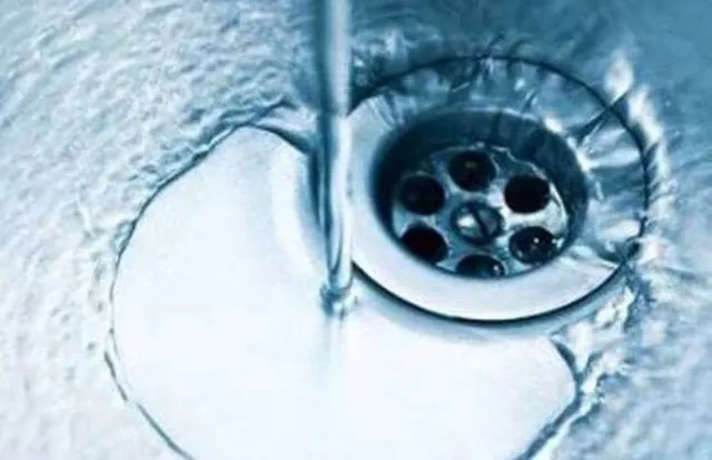 ଅଫିସରେ ଏଭଳି ଶବ୍ଦ ଶୁଣିବା ପରେ ନିଜ ସହ ସମସ୍ତ କର୍ମଚାରୀଙ୍କ ଉପରେ ୧୦,୦୦୦ଟଙ୍କାର ଜରିମାନା ଲଗାଇଲେ ଜିଲ୍ଲାପାଳ