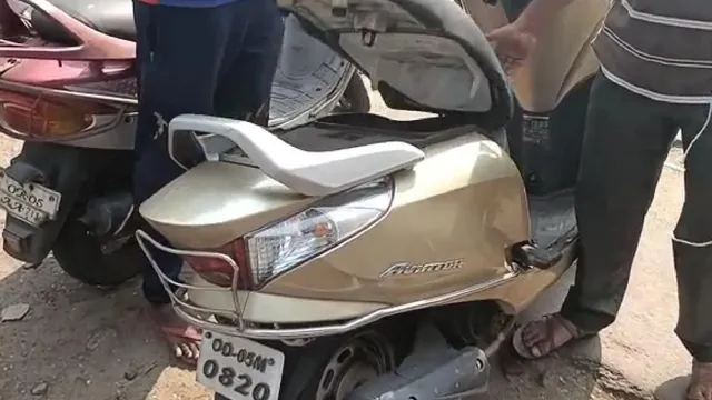 ବ୍ୟାଙ୍କ ସମ୍ମୁଖରୁ ଡିକି ଭାଙ୍ଗି ଦୁର୍ବୃତ୍ତ ଲୁଟି ନେଲେ ୧ଲକ୍ଷ ୪୦ହଜାର ଟଙ୍କା