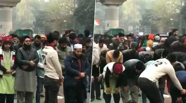 ଜାମିଆ ମିଲିଆ ଇସ୍ଲାମିଆ ବିଶ୍ୱବିଦ୍ୟାଳୟ ବାହାରେ ଭିନ୍ନ ସଂପ୍ରଦାୟ ଲୋକଙ୍କ ମାନବଶୃଙ୍ଖଳ ଭିତରେ ନମାଜ ପାଠ କଲେ ମୁସଲିମ୍