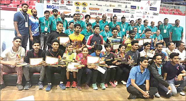 ନଳିନୀକାନ୍ତ ସ୍ମାରକୀ ରାଜ୍ୟ ବ୍ୟାଡ୍‌ମିଣ୍ଟନ୍‌: ସ୍ବାଧୀନଙ୍କୁ ପୁରୁଷ ଏକକ ଟ୍ରଫି