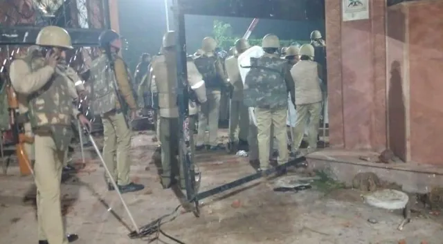 ନାଗରିକତା ଆଇନ୍‌ ବିରୋଧରେ ପ୍ରଦର୍ଶନ: ଆସନ୍ତାକାଲି ଦକ୍ଷିଣ-ପୂର୍ବ ଦିଲ୍ଲୀରେ ସବୁ ସ୍କୁଲ ରହିବ ବନ୍ଦ