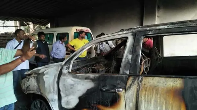 ବିଧାୟକ ବ୍ରଜ ପ୍ରଧାନଙ୍କ କାର୍‌ ପୋଡ଼ିଦେଲେ ଦୁର୍ବୃତ୍ତ, ସୁରକ୍ଷା ଦାବିରେ ସମର୍ଥକଙ୍କ ବିକ୍ଷୋଭ ପ୍ରଦର୍ଶନ