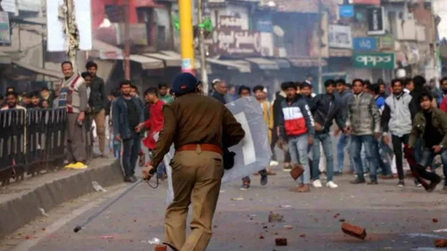 ରାମପୁର ଓ ଗୋରଖପୁରର ୬୦ ଜଣ ସିଏଏ ଆନ୍ଦୋଳନକାରୀଙ୍କୁ ଚିହ୍ନଟ କଲା ପ୍ରଶାସନ, ପଠାଇଲା କ୍ଷତିପୂରଣ ନୋଟିସ୍‌