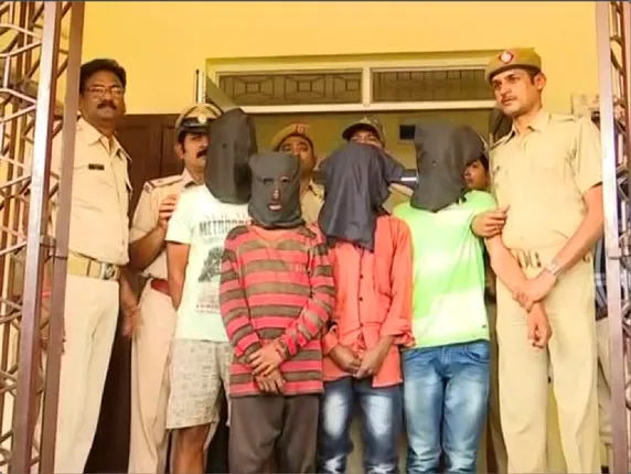 ଆଦିବାସୀ ମହିଳାଙ୍କୁ ଅପହରଣ କରି ଗଣଦୁଷ୍କର୍ମ କରିଥିବା ଘଟଣାରେ ୪ ଅଭିଯୁକ୍ତ ଗିରଫ