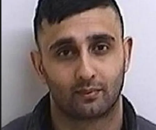 ଜେଲରେ ବନ୍ଦୀ ଥିବା ଦୁର୍ଦ୍ଦାନ୍ତ ଅପରାଧୀ ସହ ଶାରୀରିକ ସମ୍ପର୍କ ରଖିଥିଲେ ମହିଳା ଜେଲର, ମିଳିଲା ଏଭଳି ଦଣ୍ଡ