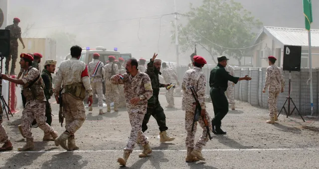 ୟେମେନ : ସାମରିକ ପରେଡ୍‌ ବେଳେ କ୍ଷେପଣାସ୍ତ୍ର ମାଡ଼,୯ ମୃତ