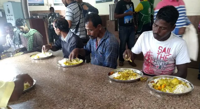 ରାଜ୍ୟରେ ୭ ବର୍ଷରେ ‘ଆହାର’ ଖାଇଲେଣି ୧୨କୋଟି ଲୋକ