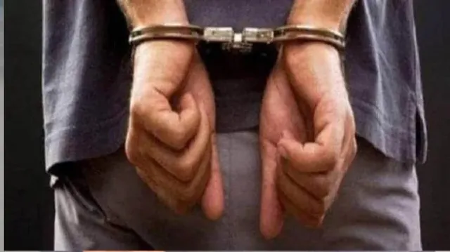 କରୋନା କଟକଣା ବେଳେ ଦୋକାନ ଖୋଲି ଗିରଫ ହେଲେ ୧୧ ଜଣ ବ୍ୟବସାୟୀ