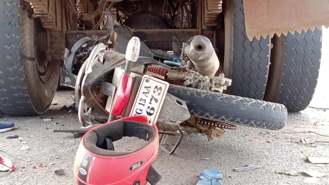 ଭୋଜି ଖାଇ ଫେରୁଥିବା ବେଳେ ଦୁର୍ଘଟଣାର ଶିକାର ହେଲେ ତିନି ସାଙ୍ଗ, ଘଟଣାସ୍ଥଳରେ ସମସ୍ତଙ୍କର ମୃତ୍ୟୁ