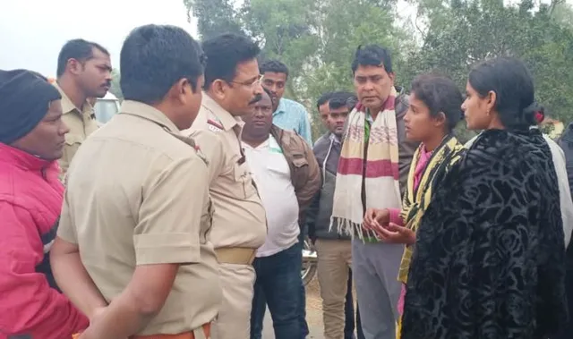 ମହିଳା ଫାଇନାନ୍ସ କର୍ମଚାରୀଙ୍କ ଠାରୁ ବନ୍ଧୁକ ଦେଖାଇ ୫୦ ହଜାର ଟଙ୍କା ଲୁଟ୍‌ ଅଭିଯୋଗ