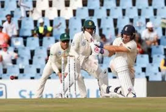 ସେଞ୍ଚୁରିଅନ୍‌ ଟେଷ୍ଟ୍‌ରେ ନାଟକୀୟ ମୋଡ଼ :  ଲକ୍ଷ୍ୟ ୩୭୬, ଇଂଲଣ୍ଡ ୧୨୧/୧