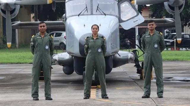 ଭାରତୀୟ ନୌସେନାର ପ୍ରଥମ ମହିଳା ପାଇଲଟ୍‌ ଶିବାଙ୍ଗୀ