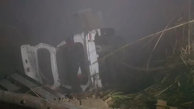 ଘନ କୁହୁଡ଼ି ଯୋଗୁଁ ଦିଲ୍ଲୀ ନିକଟରେ କେନାଲ ଭିତରକୁ କାର୍‌ ଖସି ୨ ନାବାଳକଙ୍କ ସମେତ ୬ ମୃତ