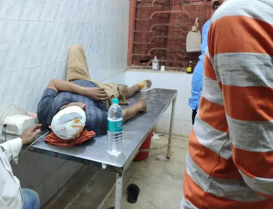 ବ୍ୟବସାୟୀଙ୍କ କର୍ମଚାରଙ୍କୁ ଆକ୍ରମଣ କରି ଲକ୍ଷାଧିକ ଟଙ୍କା ଲୁଟ ଅଭିଯୋଗ