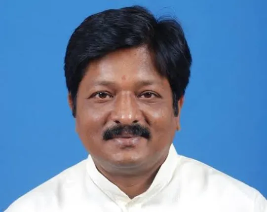 ଫୁଲବାଣୀରୁ ମନ୍ତ୍ରୀ ପ୍ରତାପ ଜେନାଙ୍କୁ ଏୟାରଲିଫ୍ଟ କରାଗଲା