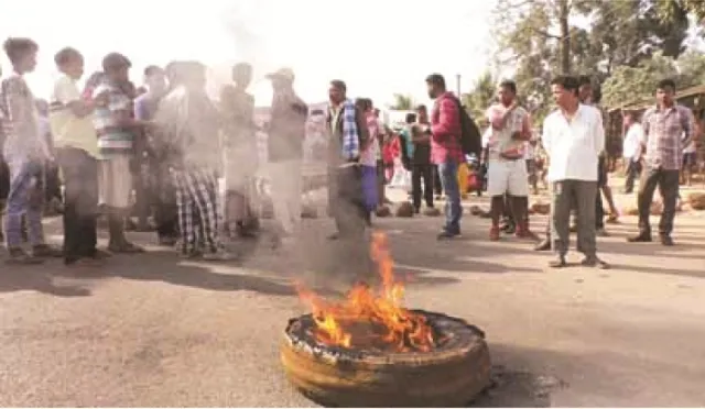 ସୂଚନା ଅଧିକାର କର୍ମୀ ଅଭିମନ୍ୟୁଙ୍କ ହତ୍ୟାକାରୀଙ୍କୁ ଗିରଫ ଦାବି : ୪ ପଞ୍ଚାୟତବାସୀଙ୍କ ଜାତୀୟ ରାଜପଥ ଅବରୋଧ