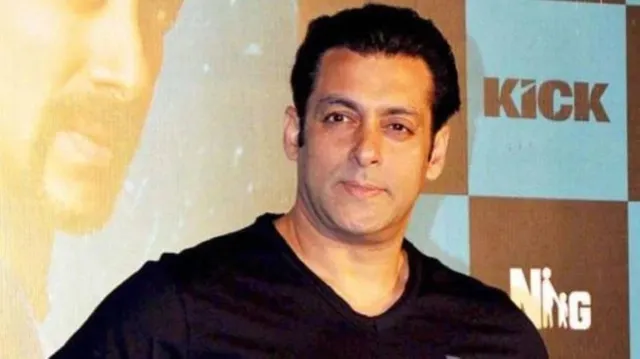 ଦୁଇ ଘଣ୍ଟାରେ ଫାଟିବ ବୋଲି କହି ସଲମାନଙ୍କ ଗ୍ୟାଲେକ୍ସି ଆପାର୍ଟମେଣ୍ଟରେ ବୋମା ଥିବା ସୂଚନା ଦେଲେ ଯୁବକ, ତା’ ପରେ...