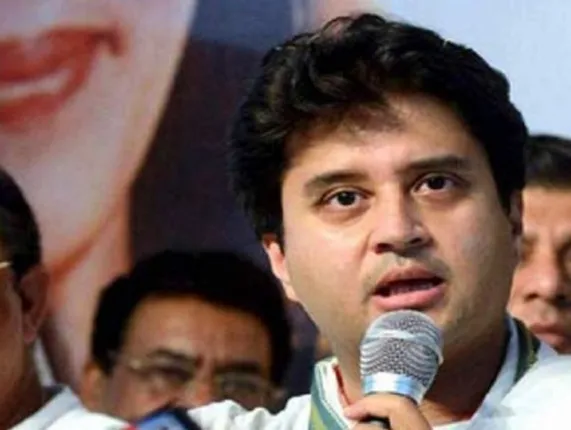 ସିଏବିକୁ ତୀବ୍ର ବିରୋଧ କଲେ କଂଗ୍ରେସ ନେତା ଜ୍ୟୋତିରାଦିତ୍ୟ ସିନ୍ଧିଆ : ‘ଧର୍ମକୁ ଆଧାର କରି ପୂର୍ବରୁ କେବେ ବି ଏପରି ହୋଇ ନ ଥିଲା’...