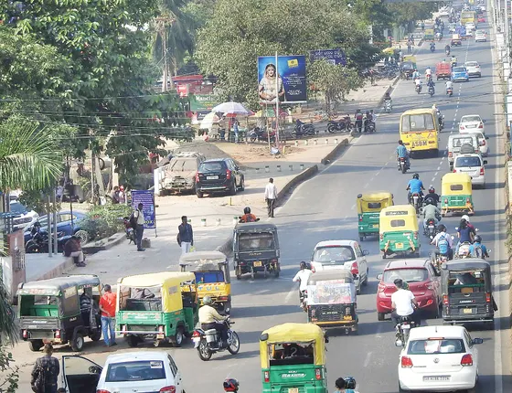 ୬୦ ସମ୍ବେଦନଶୀଳ ରଙ୍ଗ୍‌ରୁଟ୍‌ରେ ଲାଗିବ ହୋର୍ଡିଂ