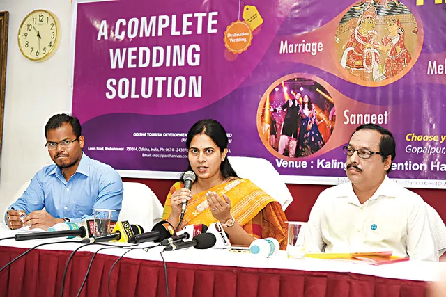 ପାନ୍ଥ ନିବାସରେ ବିବାହ ଡେଷ୍ଟିନେସନ୍‌ ପ୍ୟାକେଜ୍‌ : ବିନା ମୂଲ୍ୟରେ ୨ରାତି ୩ ଦିନର  ହନିମୁନ୍‌ ପ୍ୟାକେଜ୍‌ ଭେଟି ଦେବ ଓଟିଡିସି