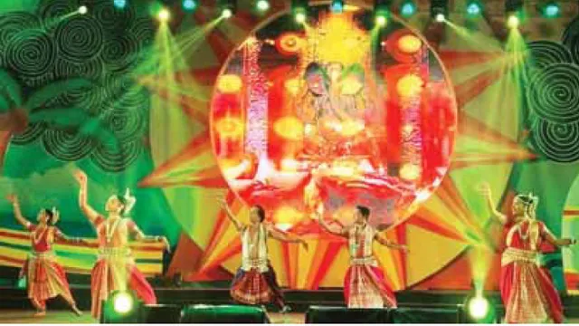 ଇକୋ ରିଟ୍ରିଟ୍‌ ଉତ୍ସବର ଦ୍ବିତୀୟ ଦିନ, ବିଭୋର କଲା ଓଡ଼ିଶୀ, ସମ୍ବଲପୁରୀ ନୃତ୍ୟ