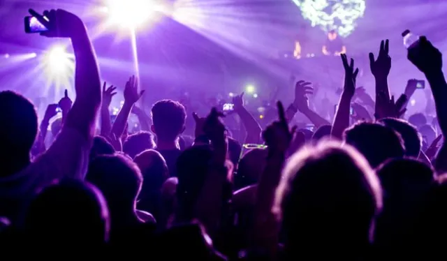 ନିଦ ହଜାଇବ ଜିରୋ ନାଇଟ୍‌: ଅଶ୍ଳୀଳ ନୃତ୍ୟକୁ ବିରୋଧ କରିବ କଳିଙ୍ଗ ସେନା