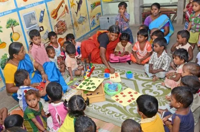 କର୍ଣ୍ଣାଟକର ୨୬,୭୦୧ ଅଙ୍ଗନୱାଡିରେ ପିଇବା ପାଣି ନାହିଁ, ଓଡ଼ିଶାରେ ୩୪,୦୦୦ ଅଙ୍ଗନୱାଡି ଶୌଚାଳୟ ବିନା ଚାଲୁଛି