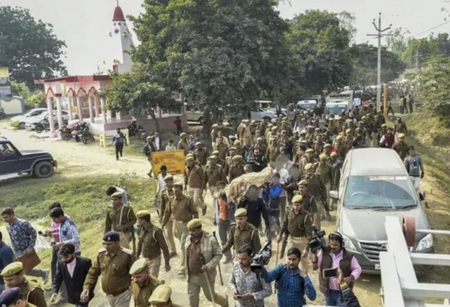 ସରକାରଙ୍କ ଘୋଷଣା: ଉନ୍ନାଓ ପୀଡିତାଙ୍କ ଭାଇକୁ ବନ୍ଧୁକ ଲାଇସେନ୍‌ସ ସହ ଭଉଣୀକୁ ମିଳିବ ଚାକିରି