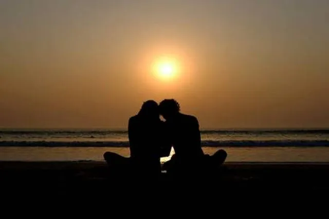 ହନିମୁନ ପାଇଁ ଯାଇଥିବା ଦମ୍ପତିଙ୍କୁ ୨୭ ହଜାର ଟଙ୍କା ଜରିମାନା ଦେବେ ହୋଟେଲ ମାଲିକ