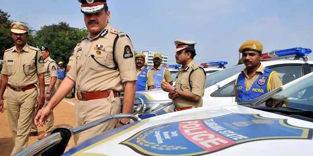 ଥାନାକୁ ଯିବା ଦରକାର ନାହିଁ, ଏଣିକି ପାଟ୍ରୋଲିଂ ଅଧିକାରୀଙ୍କ ନିକଟରେ ହାଇଦ୍ରାବାଦବାସୀ ଲେଖାଇ ପାରିବେ ଅଭିଯୋଗ