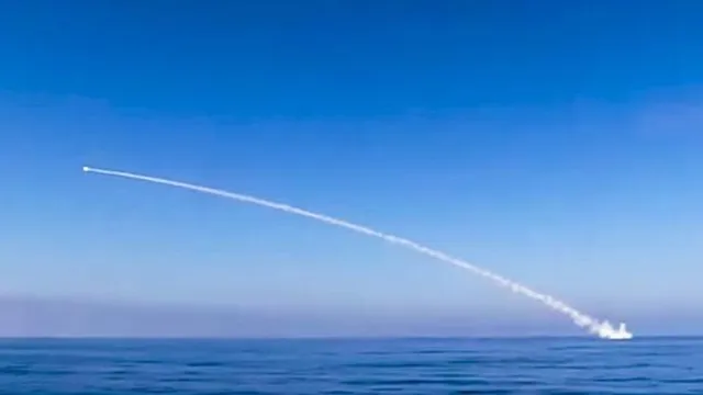 ବୁଡ଼ାଜାହାଜରୁ ୫୦୦୦ କି.ମି. ଦୂର ଲକ୍ଷଭେଦୀ ବାଲିଷ୍ଟିକ୍‌ କ୍ଷେପଣାସ୍ତ୍ର ନିର୍ମାଣ ଲାଗି ଯୋଜନା କରୁଛି ଭାରତ