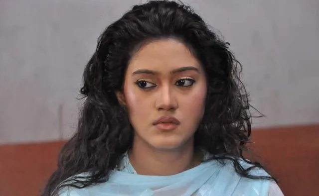 ଅନୁଭବଙ୍କ ବିରୋଧରେ ପୁଣି ଥାନାକୁ ଗଲେ ବର୍ଷା, ଭିଡିଓ ଭାଇରାଲ ଘଟଣାରେ ତାଙ୍କର ସମ୍ମାନ ହାନି ହେଉଛି