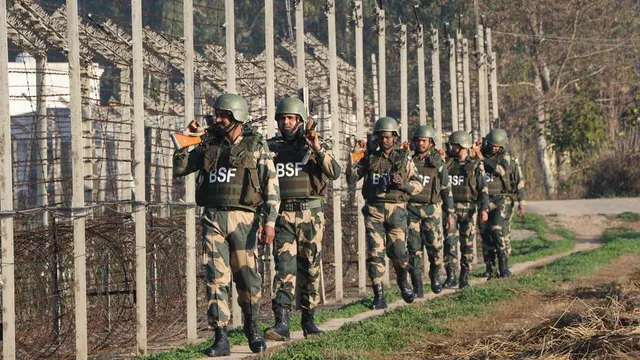 ସୋପିଆନ୍‌ ଏନ୍‌କାଉଣ୍ଟର ୪ ଆତଙ୍କବାଦୀ ନିପାତ: ୨ ସପ୍ତାହରେ ୬ କମାଣ୍ଡର ସମେତ ୨୨ ଆତଙ୍କବାଦୀ ନିପାତ