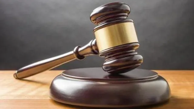 ଦଳବଦଳ ଆଇନ ପ୍ରସଙ୍ଗ : ସଦସ୍ୟ ଅଯୋଗ୍ୟତାର ନିର୍ଣ୍ଣୟ ଓ ବାଚସ୍ପତି