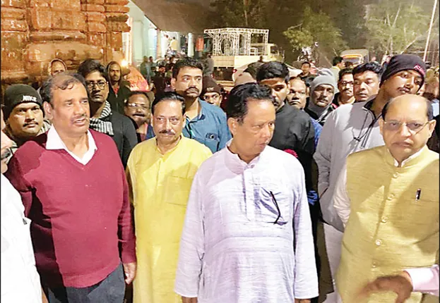 ଶ୍ରୀଲିଙ୍ଗରାଜ ମନ୍ଦିର ସୌନ୍ଦର୍ଯ୍ୟୀକରଣ ସମୀକ୍ଷା କଲେ ମନ୍ତ୍ରୀ