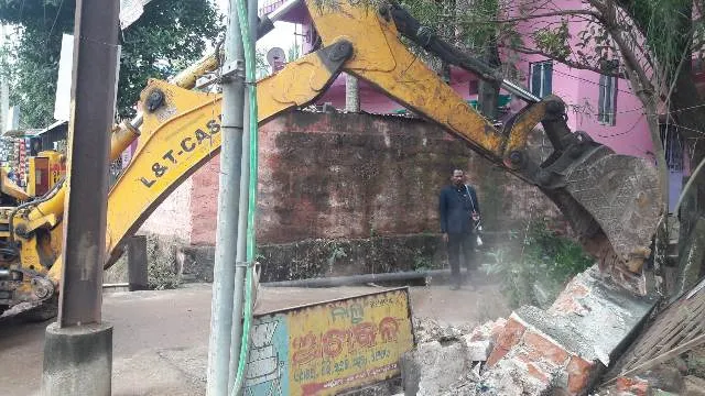 ଲକ୍ଷ୍ମୀସାଗର ବ୍ରିଟ୍‌ କଲୋନି ଷ୍ଟେଜ୍‌-୧ରେ ଉଚ୍ଛେଦ