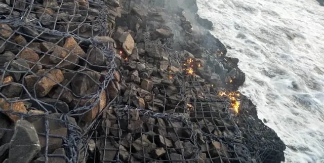 ଜିଓ ସିନ୍ଥେଟିକ୍‌ ୱାଲରେ ଅଗ୍ନିକାଣ୍ତ, ୩୦ଟି ଗ୍ୟାବିନ ବକ୍ସ କ୍ଷତିଗ୍ରସ୍ତ