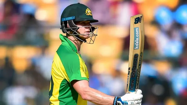 ବେଙ୍ଗାଲୁରୁ ଦିନିକିଆ: ଭାରତକୁ ୨୮୭ ରନ୍‌ର ବିଜୟ ଲକ୍ଷ୍ୟ ଦେଲା ଅଷ୍ଟ୍ରେଲିଆ, ସ୍ମିଥ୍‌ଙ୍କ ବିସ୍ଫୋରକ ଶତକ, ସାମି ନେଲେ ୪ ଓ୍ଵିକେଟ୍‌