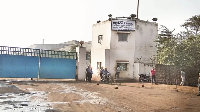 କଳିଙ୍ଗନଗର ଶିଳ୍ପାୟନ ଦୋହଲିଲା : ମୈଥାନ ପରେ ମେସ୍କୋରେ ତାଲା, ଶହ ଶହ ଶ୍ରମିକ ଓ କର୍ମଚାରୀ ଭୋକିଲା