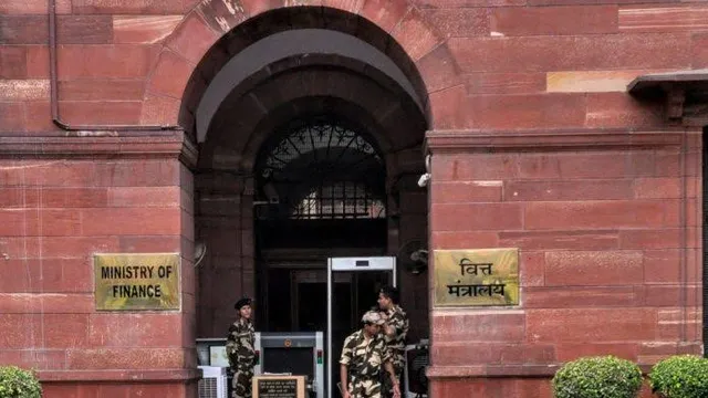 ଅର୍ଥମନ୍ତ୍ରାଳୟ କର୍ମଚାରୀଙ୍କ ବଡ଼ ତ୍ୟାଗ, ପିତୃବିୟୋଗ ସତ୍ତ୍ୱେ ବଜେଟ ଛାପା କାର୍ଯ୍ୟ ଅଧାରୁ ଛାଡ଼ି ଗଲେ ନାହିଁ