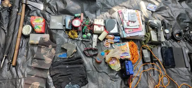 କନ୍ଧମାଳରେ ଅଘଟଣ ଘଟାଇବାକୁ ମାଓବାଦୀ ଚଳାଇଥିବା ବ୍ଲୁପ୍ରିଣ୍ଟକୁ ପଣ୍ଡ କଲେ ଯବାନ, କ୍ୟାମ୍ପରୁ ମିଳିଲା ପିସ୍ତଲ ସହ ବହୁ ପରିମାଣର ମାଓ ସାମଗ୍ରୀ