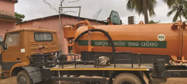 ରଣପୁର ଏନ୍ଏସିରେ ଖତ ଖାଉଛି ଲକ୍ଷାଧିକ ଟଙ୍କାର ମଳକୁଣ୍ତ ଗାଡ଼ି, ନାହିଁ ନଥିବା ଅସୁବିଧାର ସମ୍ମୁଖୀନ ହେଉଛନ୍ତି  ଲୋକେ