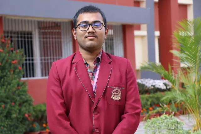 ଦେଶର ବଡ଼ ଆଇଆଇଟିରେ ପଢ଼ିବାକୁ ଲକ୍ଷ୍ୟ ରଖିଛି: ସୌରଭ