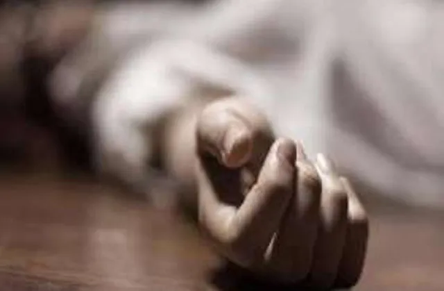 କ୍ୟାପିଟାଲ୍‌ ହସ୍ପିଟାଲ୍‌ କର୍ମଚାରୀଙ୍କ ଆତ୍ମହତ୍ୟା ଉଦ୍ୟମ